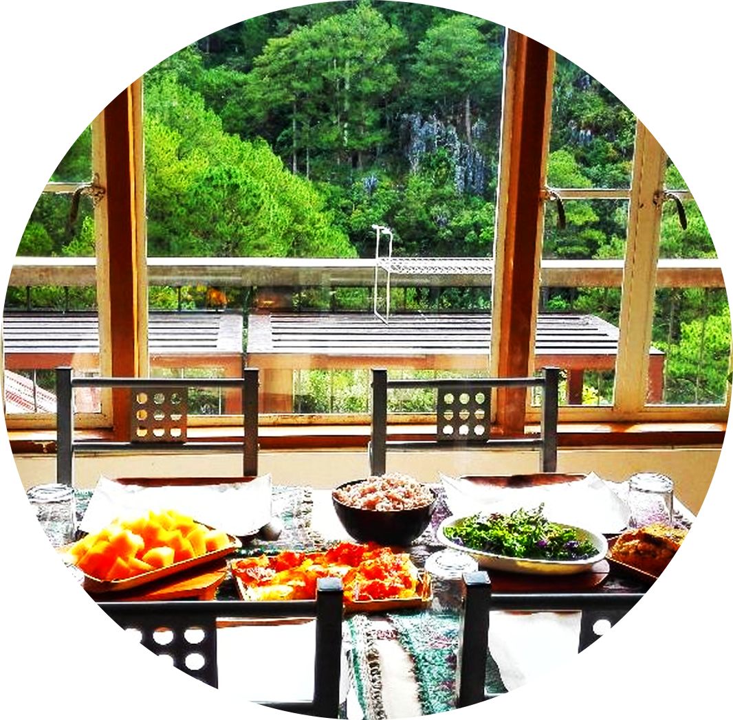 inandakos-dining-area-breakfast-view-inn